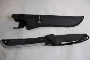 lot 127 image: Gerber Gator Machete with Sheath and 13-inch Blade