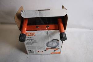 lot A-137 image: HDX 250 Watt Portable Halogen Work Light