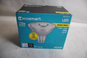 lot 143 image: Ecosmart LED Dimmable PAR38 Bright White Bulbs - 2 Pack