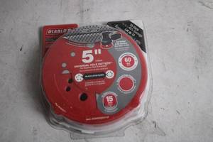 lot 152 image: Diablo 5-Inch Sanding Disc Set, 60 Grit, 6 Discs