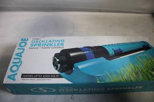 lot 178 image: Aqua Joe Turbo Oscillating Sprinkler with Range and Width Control