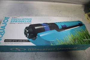 lot 181 image: Aqua Joe Turbo Oscillating Sprinkler with Range and Width Control