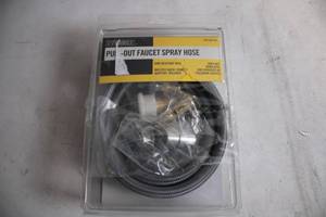 lot 242 image: Everbilt Pull-Out Faucet Spray Hose with Quick Connect Adapters