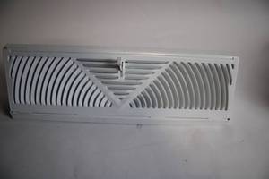 lot 307 image: 17-Inch White Metal Air Vent Cover with Adjustable Louvre