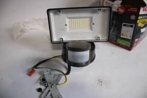 lot 396 image: HALO High Output LED Motion Activated Security Floodlight