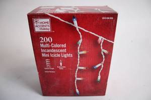 lot 409 image: 200 Multi-Colored Incandescent Mini Icicle Lights