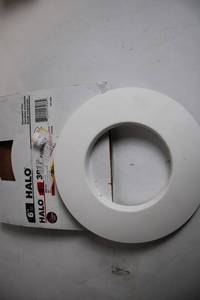 lot 423 image: Halo 6-inch White Open Trim Ring 301 White