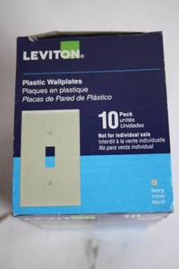 lot 477 image: Leviton 10-Pack Ivory Plastic Wallplates