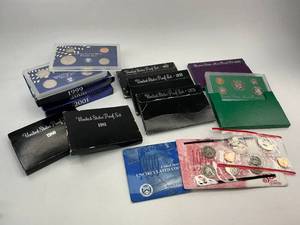 lot 83 image: 11x Proof Sets from 1975-2000