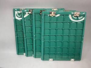 lot 91 image: Vintage Coin Display Trays