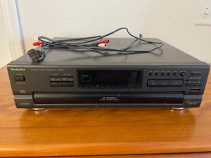 lot 106 image: Technics Five CD Disk Changer