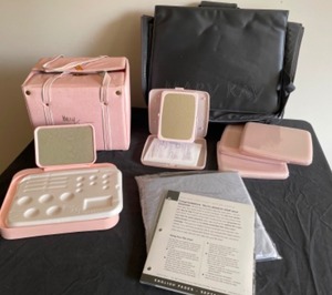 lot 104 image: Mary Kay Cases and Facial Make-Up Mirrors