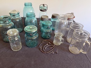 lot 162 image: Vintage Ball, Kerr, Golden Harvest LeParfait & Globe Mason Jars