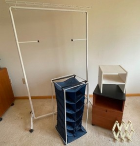 lot 60 image: Lets Get Organized--Clothes, Paper, Jewelry & Shoes