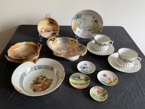 lot 89 image: Fancy China Bowls & Cups