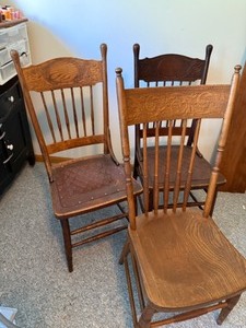 lot 23 image: Three Vintage Chairs