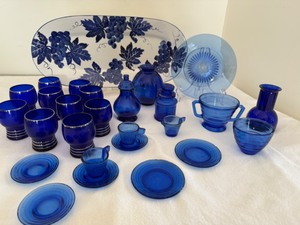lot 192 image: Love Those Cobalt Blue Items