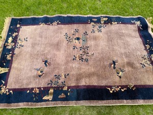lot 183 image: Beautiful Oriental Designed Peking or Ningxia Rug that has been Hand-Knotted