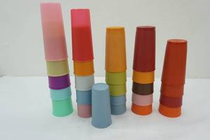 lot 17 image: Tupperware glass lot