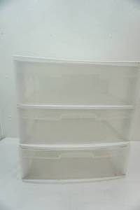 lot 33 image: 3 drawer storage cart