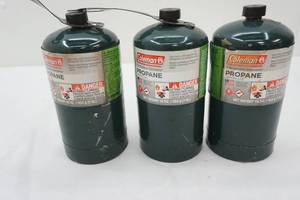 lot 82 image: Coleman 1lb Propane Tanks 3ct FULL