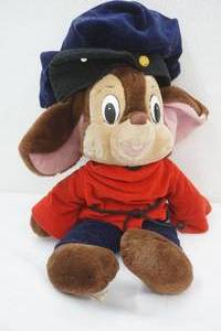 lot 92 image: Fievel Goes West Stuffed Animal 17