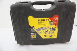 lot 95 image: Stanley Sockets & Ratchets Set