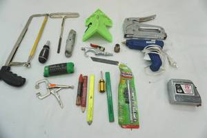 lot 103 image: Hardware Lot
