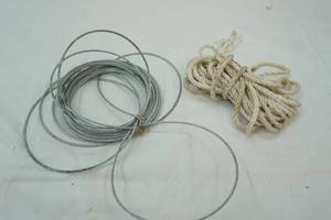 lot 190 image: rope & wire lot