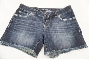 lot 248 image: 78 Maurices shorts