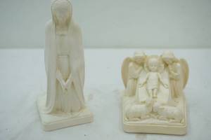 lot 266 image: Mary & Baby Jesus Figurines