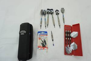 lot 299 image: Darts, tips, & Case