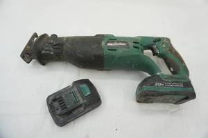lot 327 image: Mastercraft Reciprocating Saw & 2 batteries