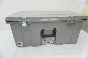lot 348 image: Sterilite storage chest 31x 17x 13