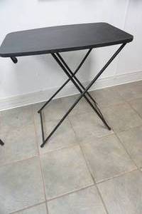 lot 352 image: Folding Table 27x 18