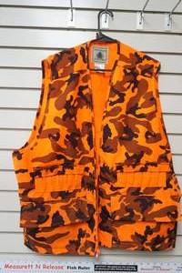 lot 363 image: Hunting Vest Northwest Territory Size XXL