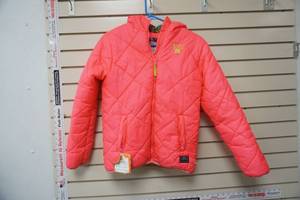 lot 380 image: Youth L Nike winter coat