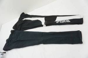 lot 399 image: Black jean leggings size 4 & pink leggings size L