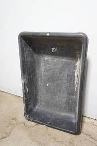 lot 433 image: Mud pan 23x 36