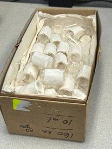 Box of 10ml MICROBEAKERS