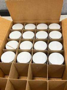 lot 9 image: 16 - 125ml Jars With Screw Caps