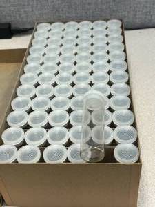 lot 104 image: 12 Gross Merco Shell Vials With Polyethylene Closures Twelve Dram 29x94mm