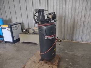 lot 5 image: Sandborn Air Compressor, 5 hp. Work...