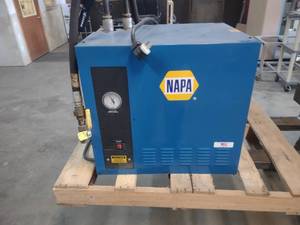 lot 6 image: Napa Model 82-0250 Refrigerated Air...