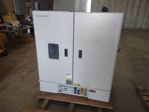 lot 7 image: Despatch Industrial Oven, Model LAC...