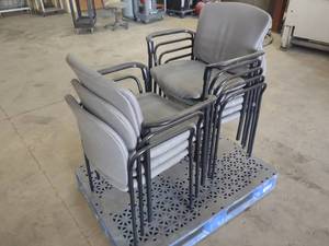 lot 39 image: (8) Cloth Chairs...