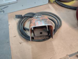 lot 19 image: Foot Control Pedal...