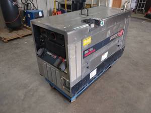 lot 21 image: Red-D-Arc Model D302K 312 CCCV Dc...