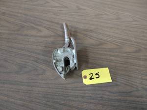 lot 25 image: Volz #55 12 Ton Sheet Lifter, Grip...
