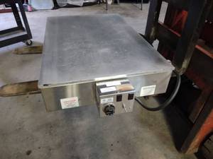 lot 9A image: Industrial Hot Plate